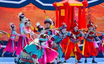 欢欣鼓舞打一正确生肖,警惕虚假宣传、全面解答、前沿解答解释落实